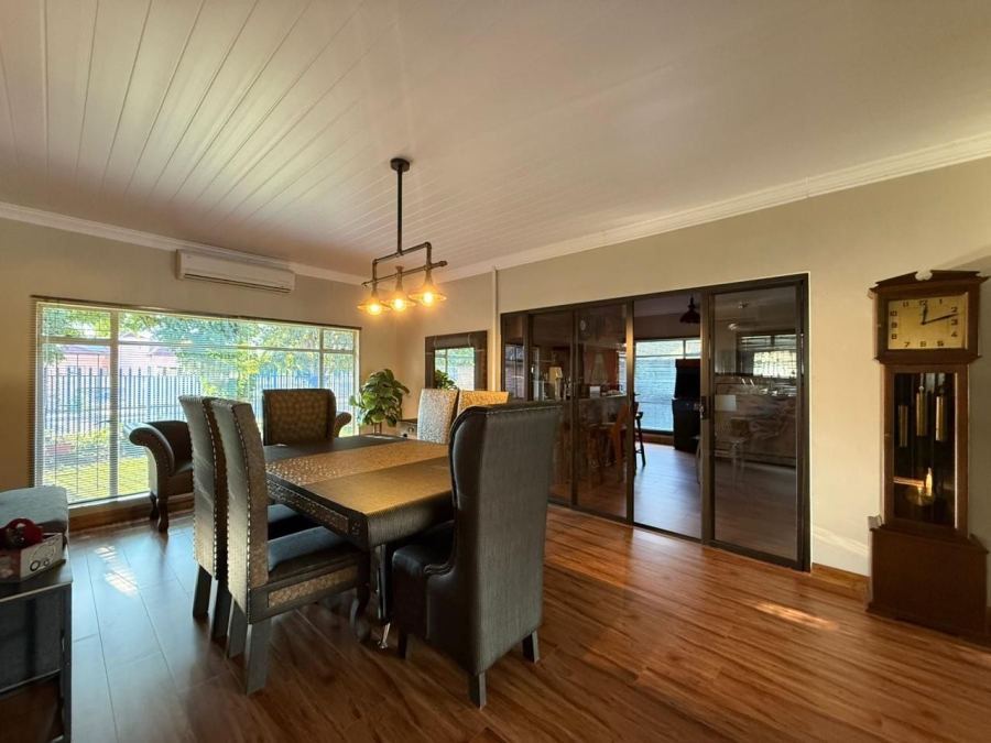 4 Bedroom Property for Sale in Naudeville Free State